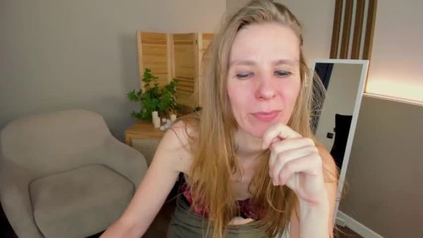 Here we got this fine looking slut Annie Cruz in some hot lez action. Funniest Camgirl Rants 33Chan